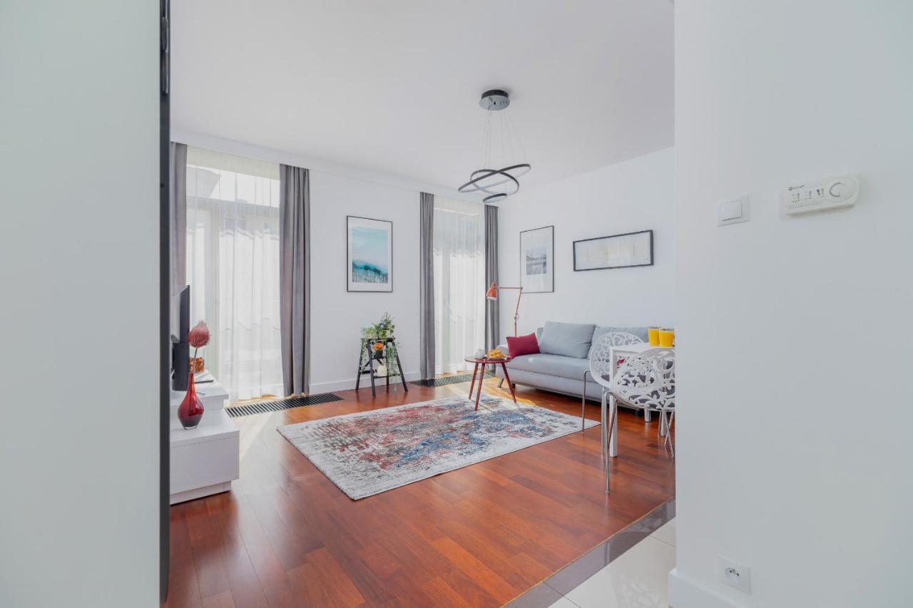 Apartment Lobzowska Cracow By Noclegi Renters Cracovia Exterior foto